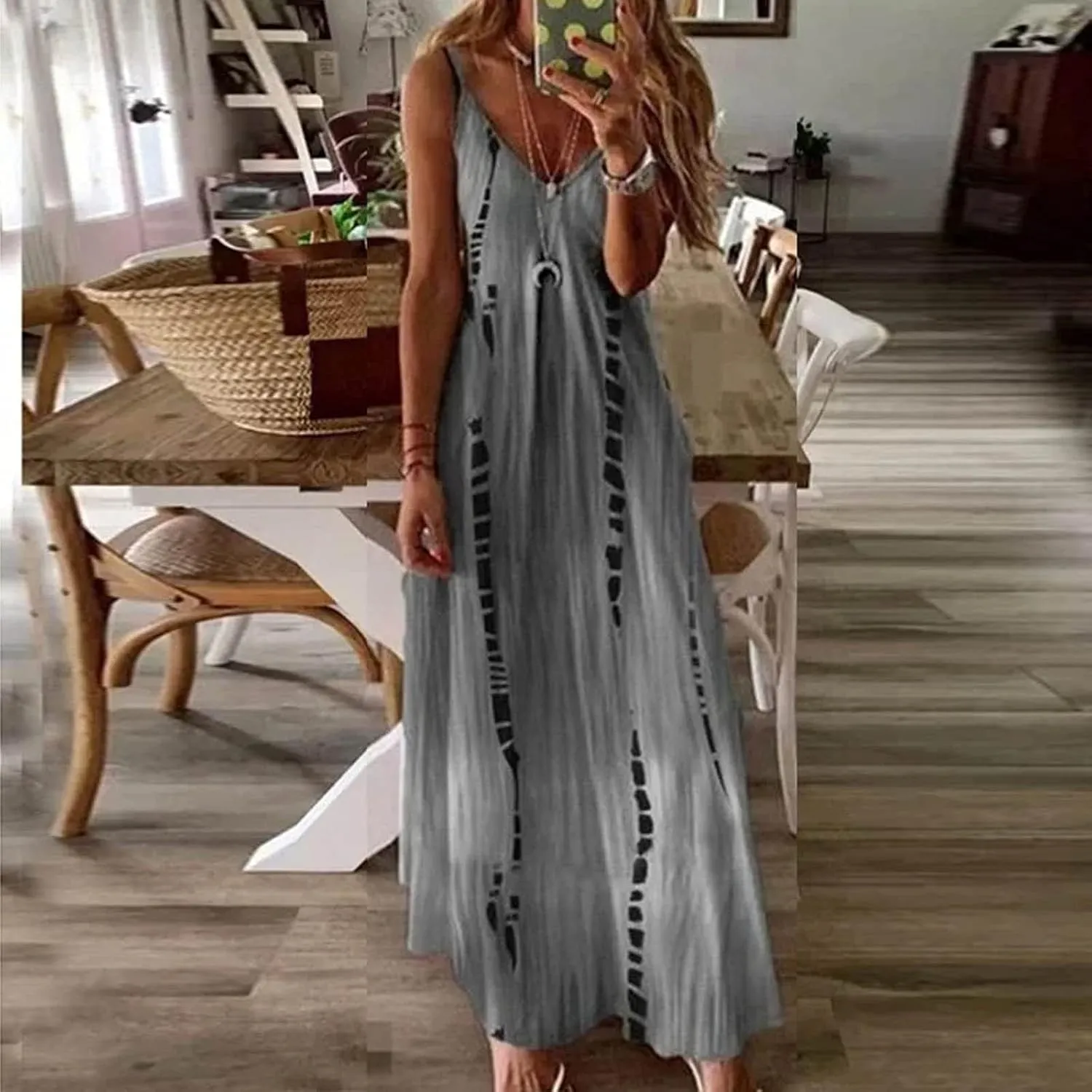 Boho Dresses for Women 2024 Casual Summer Sexy Spaghetti Strap Maxi Dress Sleeveless Beach Flowy Sundresses