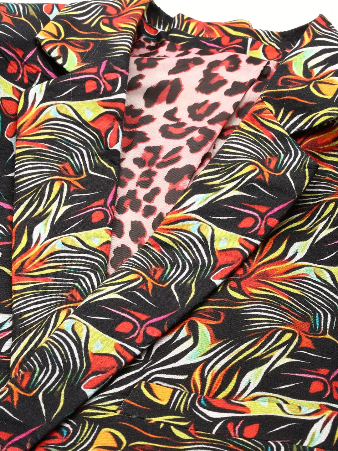 Men Black Abstract Printed Slim Fit Single-Breasted Cotton Blazer