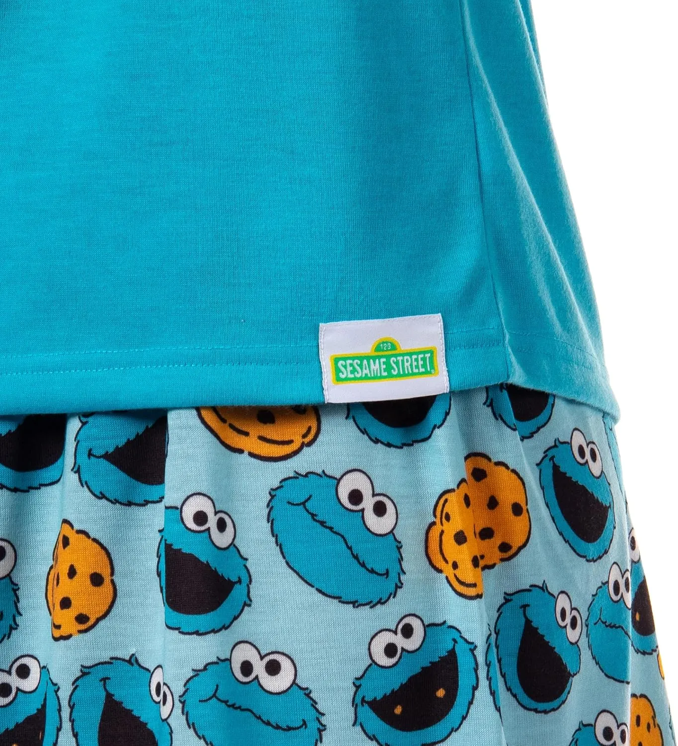 Sesame Street Women's Face Tossed Print Sleep Pajama Set Shorts