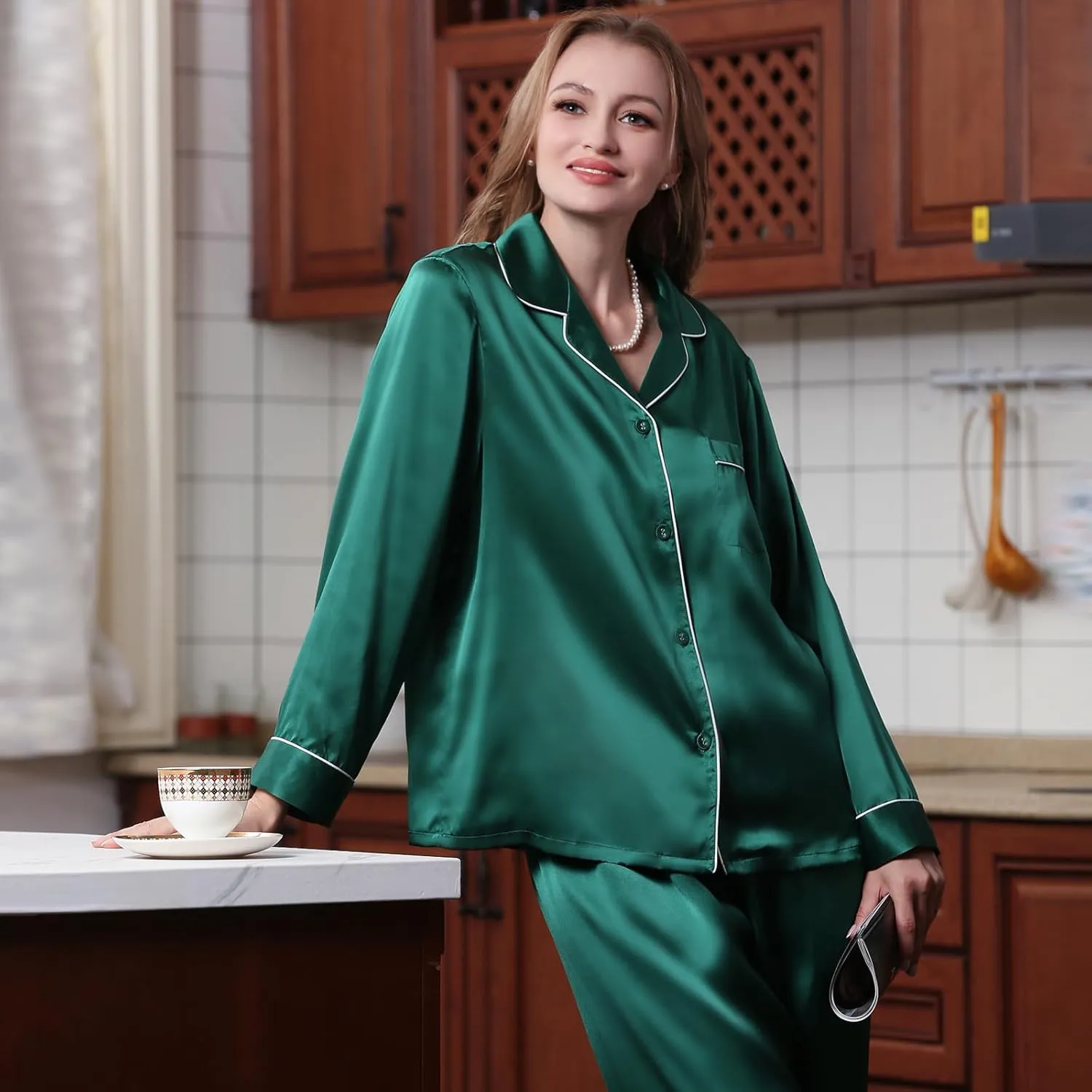 Womens 100% Mulberry Silk Pajama Set Long Sleeve Button Down Sleepwear for Sensitive Skin